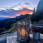 Rainerweber Sunseitn شقة